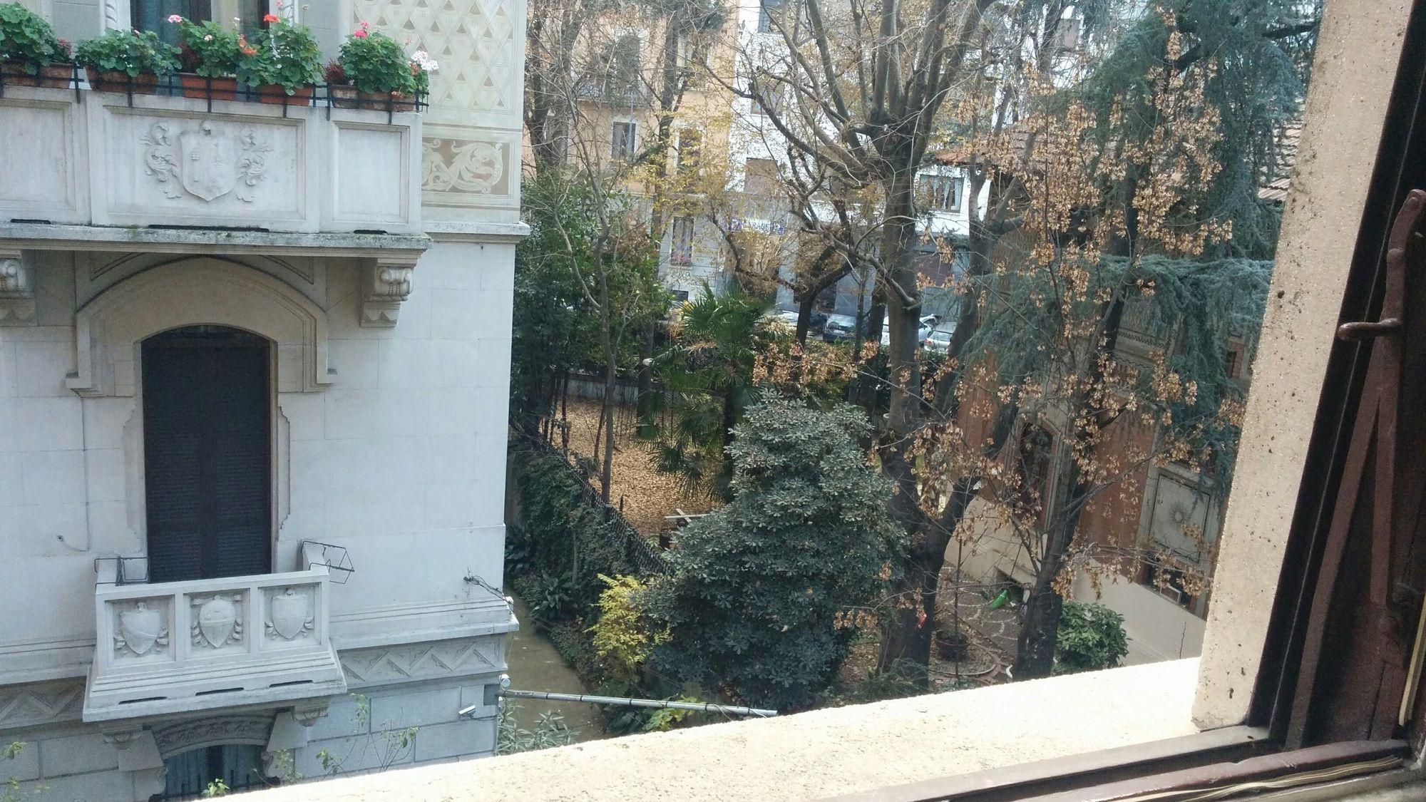 Adam'S House Hostel Milan Exterior photo